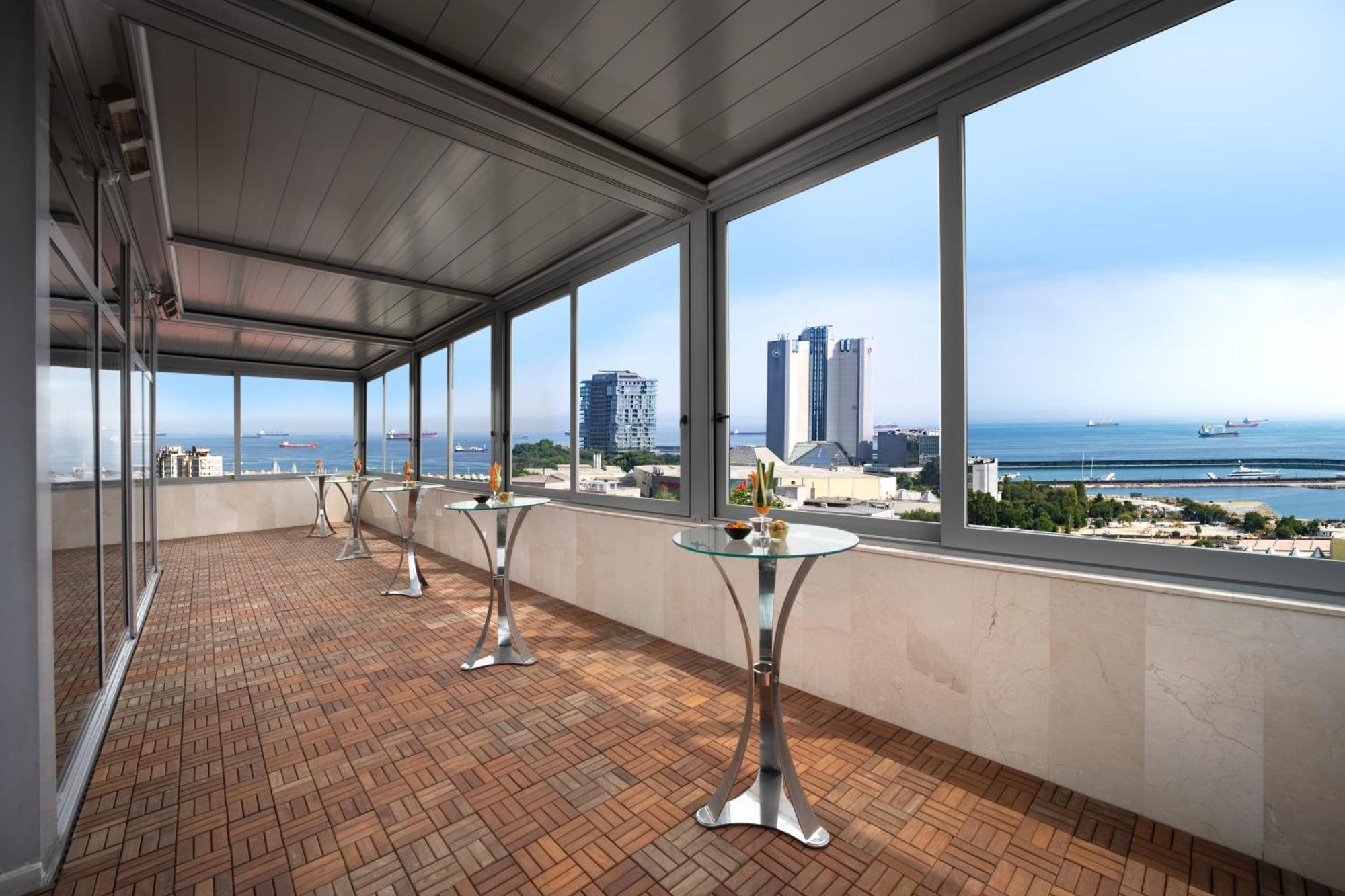 Ramada Plaza By Wyndham Istanbul Atakoy Hotell Eksteriør bilde