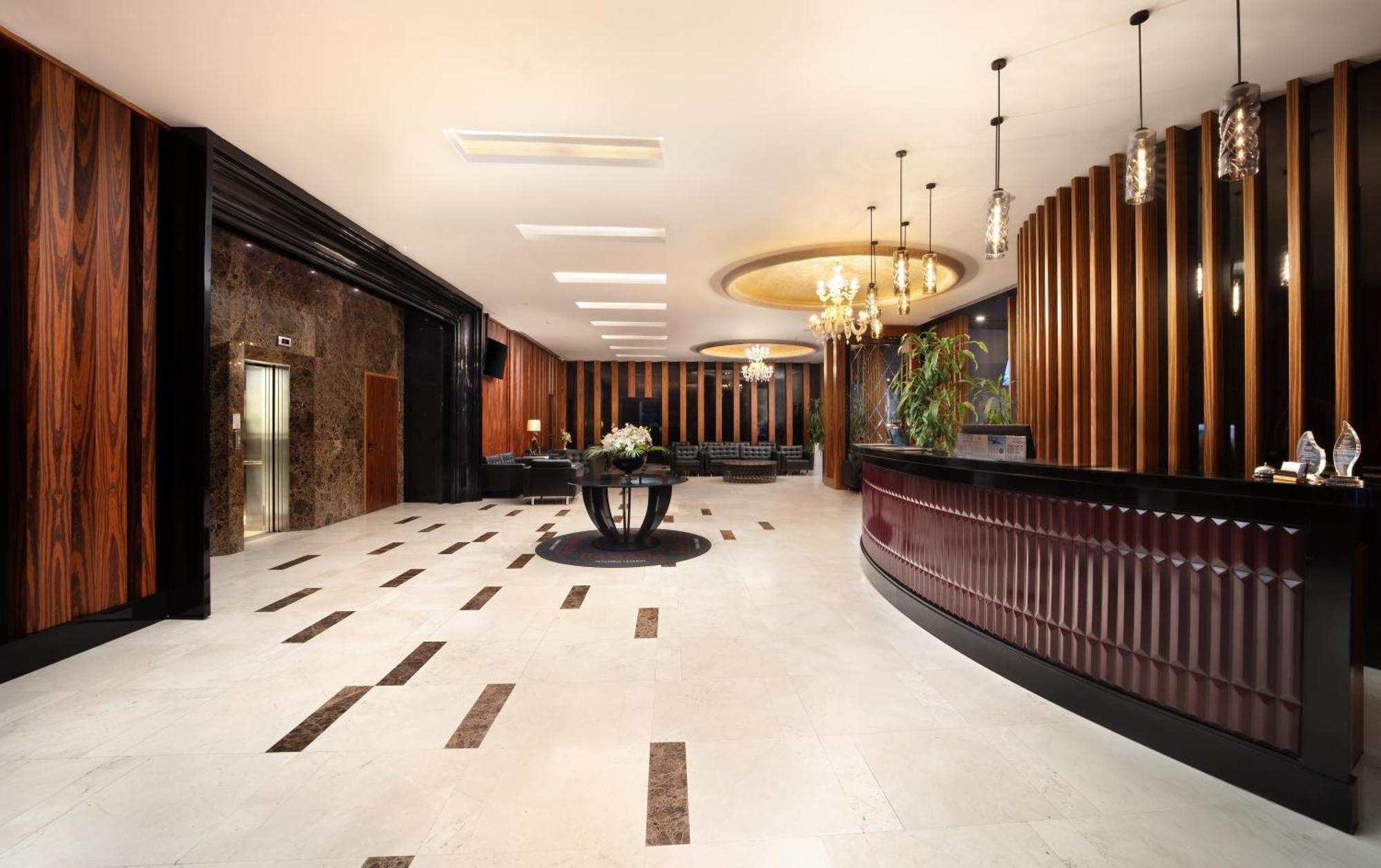 Ramada Plaza By Wyndham Istanbul Atakoy Hotell Eksteriør bilde