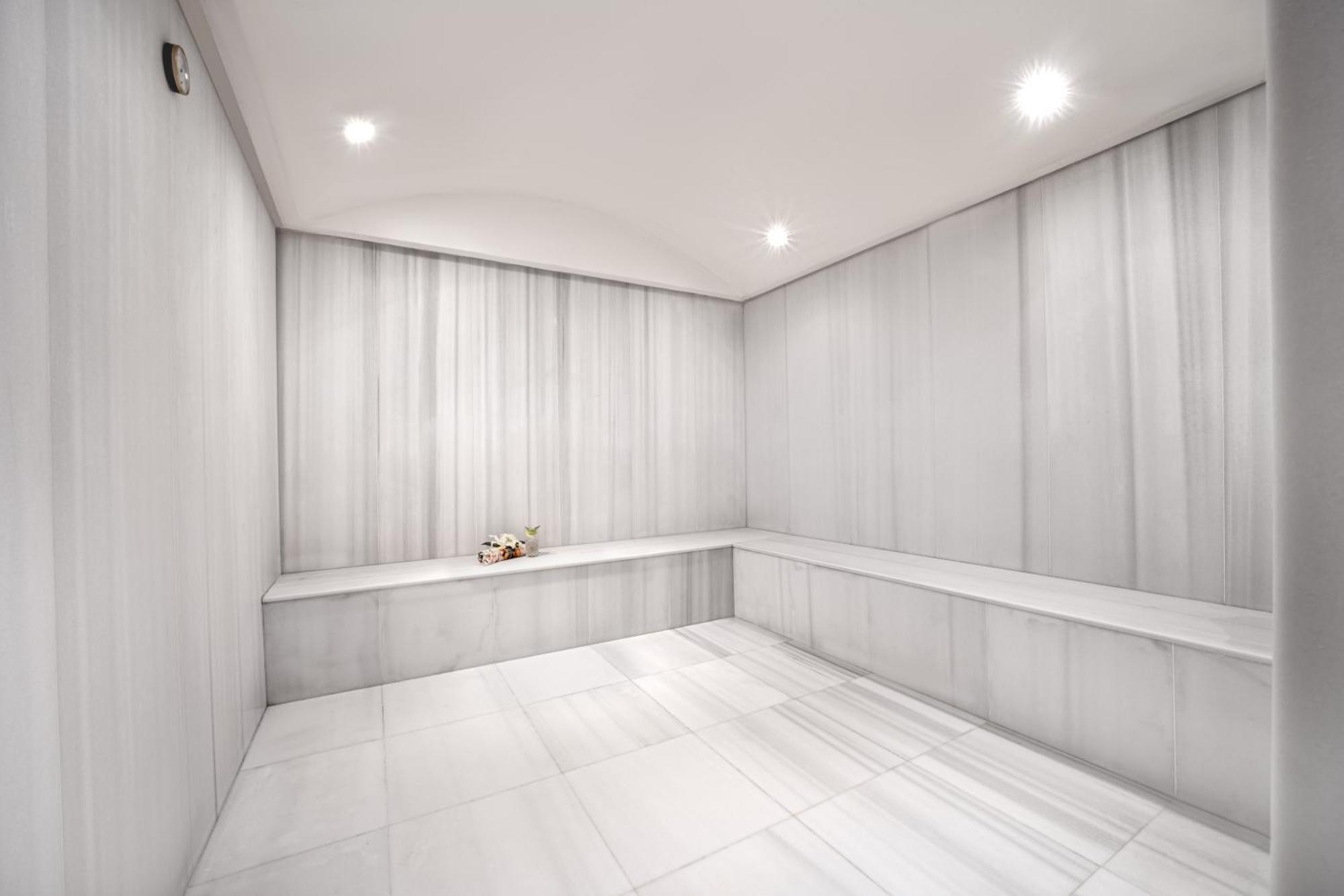 Ramada Plaza By Wyndham Istanbul Atakoy Hotell Eksteriør bilde