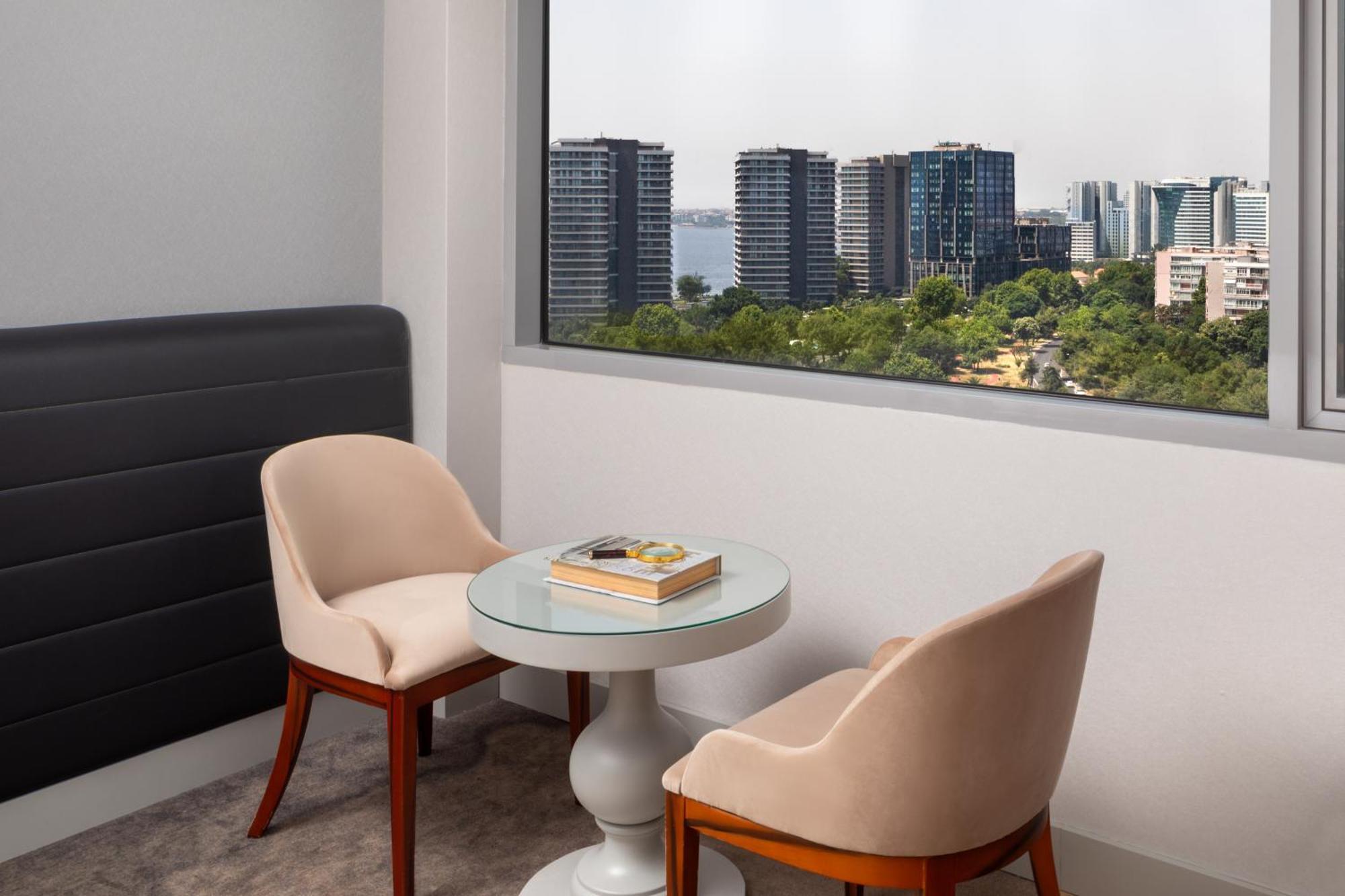 Ramada Plaza By Wyndham Istanbul Atakoy Hotell Eksteriør bilde